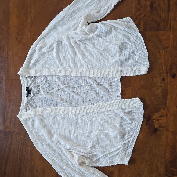 Torrid Cream Open-Front Three Quarter Sleeve Cropped Caridigan Shrug Size 1X - Picture 2 of 14